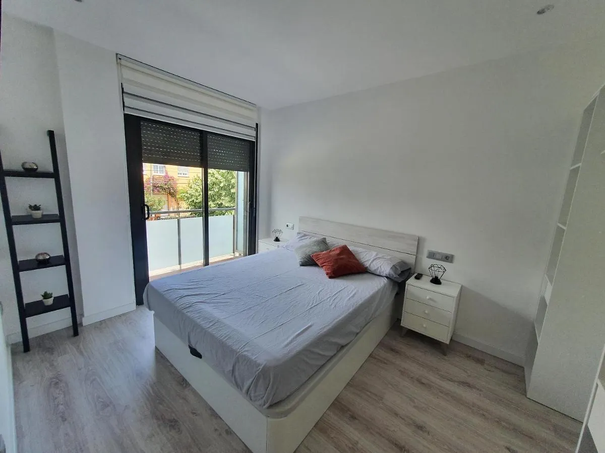 Moderno Duplex Comfort Roses Apartment