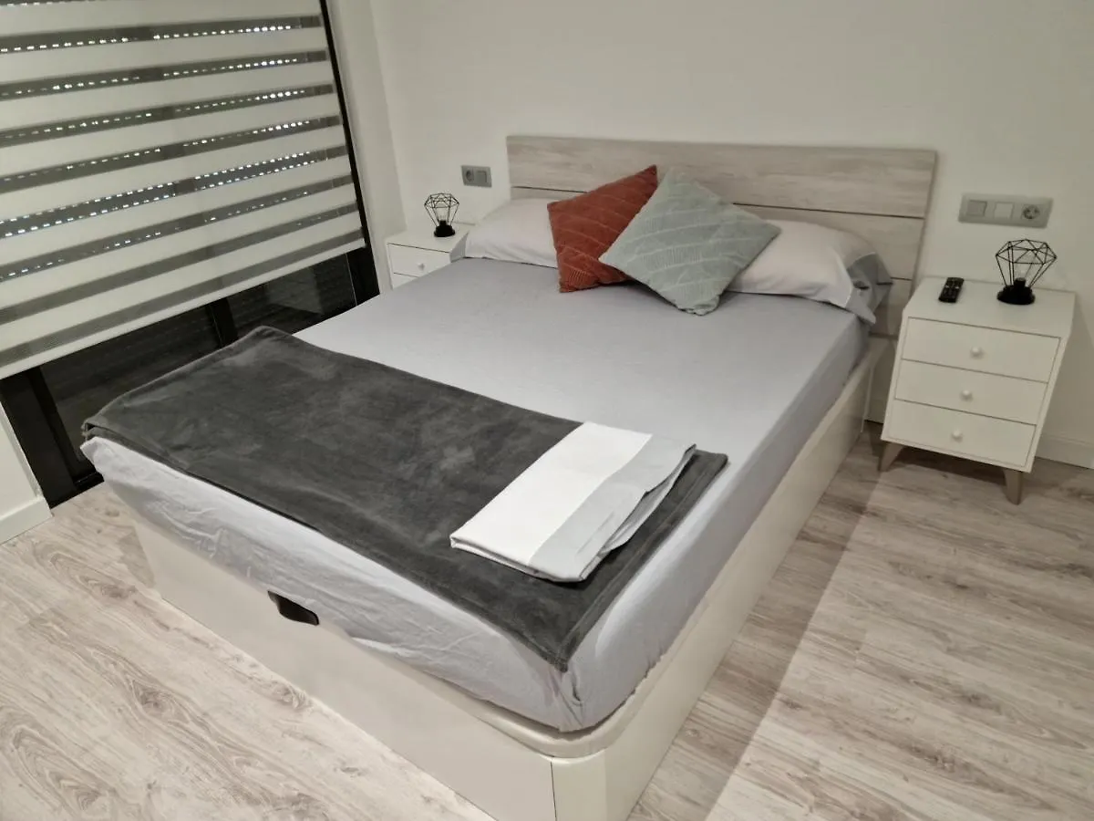 Moderno Duplex Comfort Roses Spain